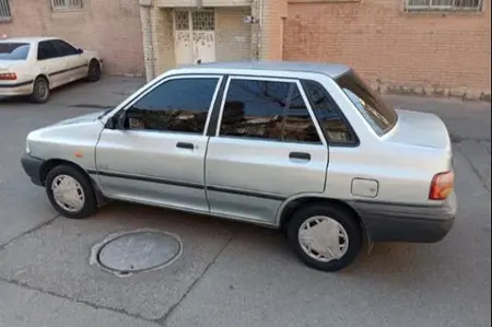 مزایده خودرو پراید، صندوق دار دنده ای