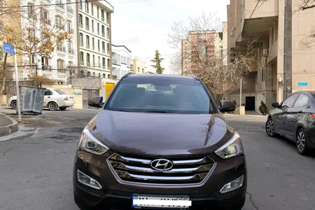 مزایده خودرو هیوندای، سانتافه 4 سیلندر دو دیفرانسیل