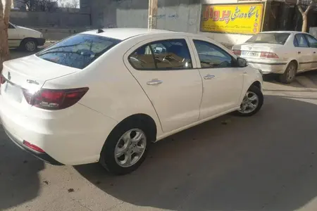مزایده خودرو شاهین، اتوماتیک CVT تیپ G