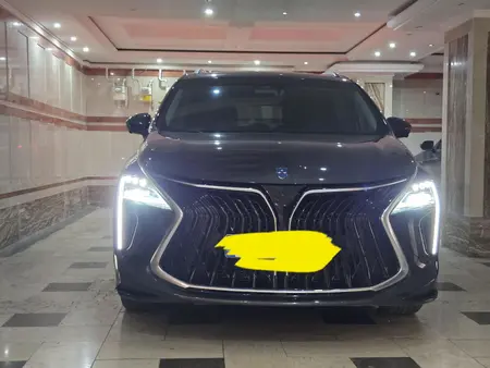 مزایده خودرو فردا، سوبا M4 اتوماتیک