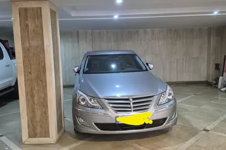 مزایده خودرو هیوندای، جنسیس اتوماتیک