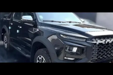مزایده خودرو کی ام سی، T9 2 لیتر توربو