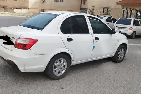مزایده خودرو ساینا، S دنده ای بنزینی