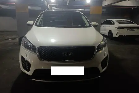 مزایده خودرو کیا، سورنتو 4 سیلندر GT لاین
