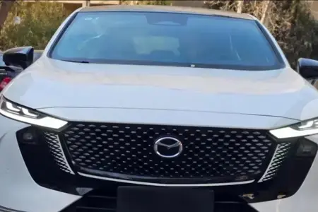 مزایده خودرو مزدا، EZ60 EREV 1.5 لیتر