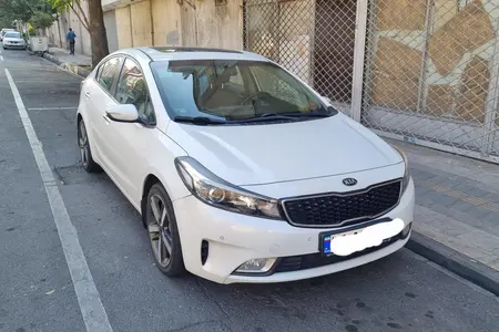 مزایده خودرو کیا، سراتو 2.0 لیتر اتوماتیک