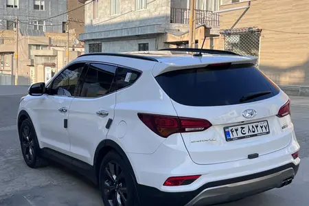 مزایده خودرو هیوندای، سانتافه 4 سیلندر دو دیفرانسیل