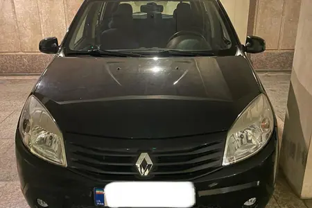 مزایده خودرو رنو، ساندرو اتوماتیک