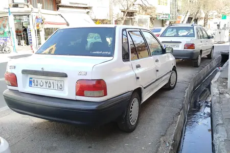مزایده خودرو پراید، صندوق دار دنده ای