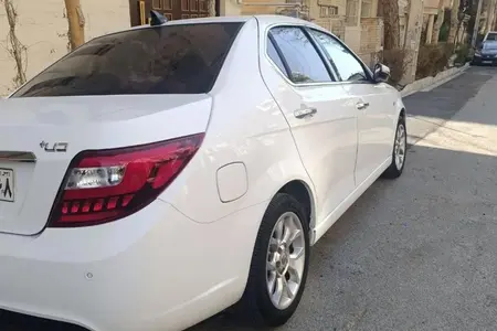مزایده خودرو دنا، پلاس EF7 اتوماتیک توربو آپشنال