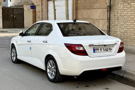مزایده خودرو دنا، پلاس EF7 اتوماتیک توربو ساده
