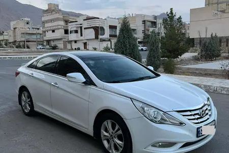 مزایده خودرو هیوندای، سوناتا 2.4 لیتر اتوماتیک
