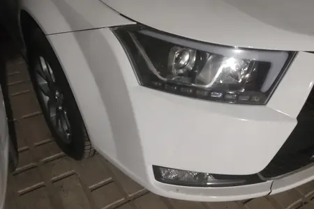 مزایده خودرو دنا، پلاس EF7 5 دنده ساده