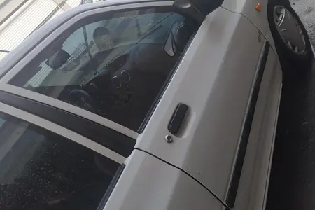 مزایده خودرو پراید، 131 SE