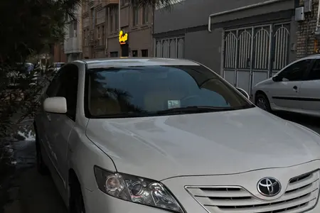 مزایده خودرو تویوتا، کمری GLX