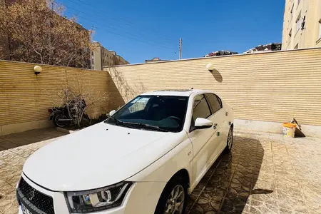 مزایده خودرو دنا، پلاس EF7 اتوماتیک توربو آپشنال