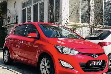 مزایده خودرو هیوندای، i20 اتوماتیک
