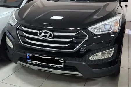 مزایده خودرو هیوندای، سانتافه 4 سیلندر دو دیفرانسیل