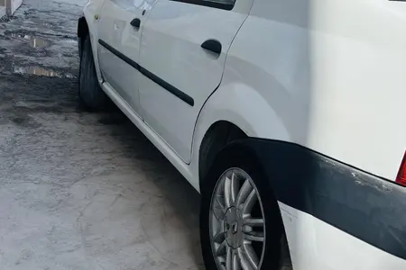 مزایده خودرو رنو، تندر 90 E2