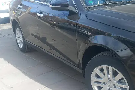 مزایده خودرو دنا، پلاس EF7P 6 دنده