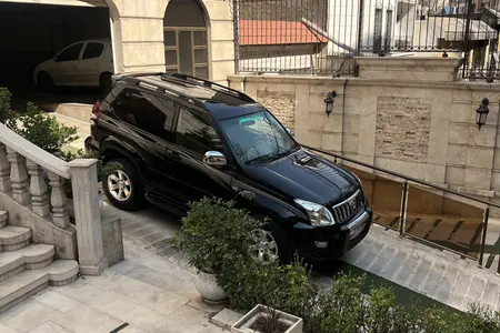 مزایده خودرو تویوتا، پرادو دو در 4 سیلندر