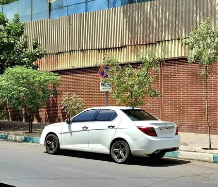 مزایده خودرو دنا، پلاس EF7 5 دنده ساده