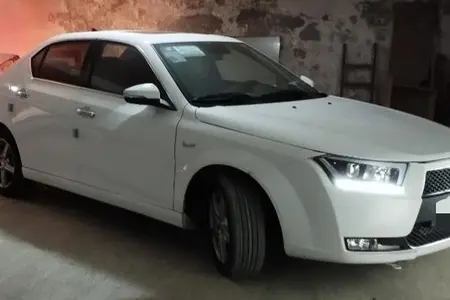 مزایده خودرو دنا، پلاس EF7 اتوماتیک توربو ساده