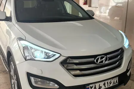 مزایده خودرو هیوندای، سانتافه 4 سیلندر دو دیفرانسیل