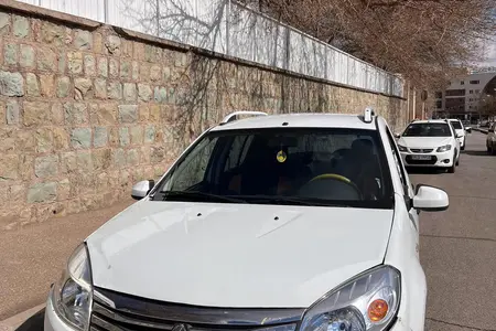 مزایده خودرو رنو، ساندرو دنده ای