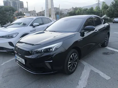 مزایده خودرو کی ام سی، eJ7 ساده