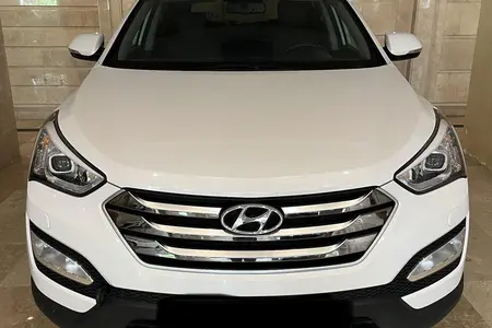 مزایده خودرو هیوندای، سانتافه 4 سیلندر دو دیفرانسیل