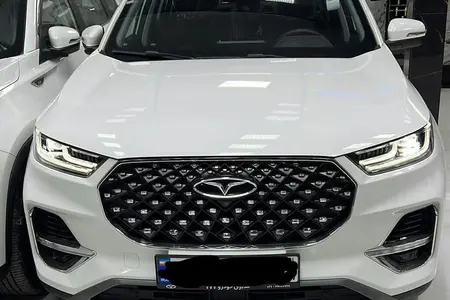 مزایده خودرو فونیکس، تیگو 8 کلاسیک