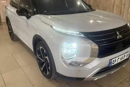 مزایده خودرو میتسوبیشی، اوتلندر دو دیفرانسیل H لاین