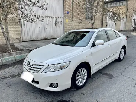 مزایده خودرو تویوتا، کمری GLX