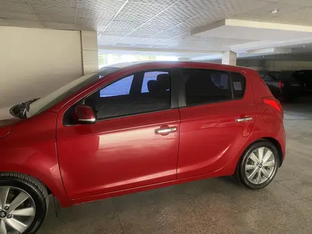مزایده خودرو هیوندای، i20 اتوماتیک