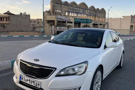 مزایده خودرو کیا، کادنزا اتوماتیک
