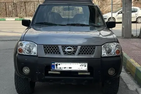 مزایده خودرو نیسان، رونیز دنده ای