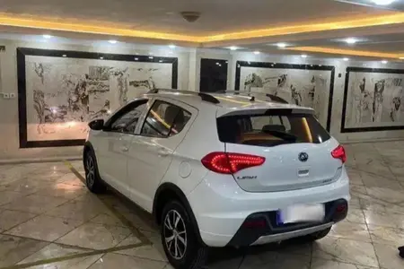 مزایده خودرو لیفان، X50 دنده ای