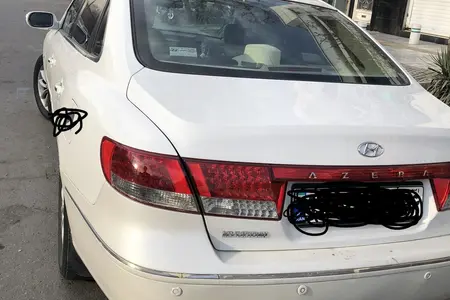 مزایده خودرو هیوندای، آزرا (گرنجور) 6 سیلندر