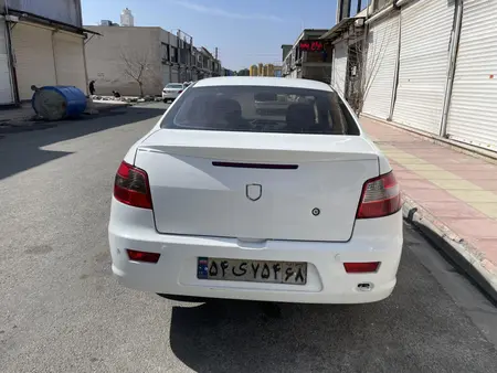 مزایده خودرو رانا، LX دنده ای