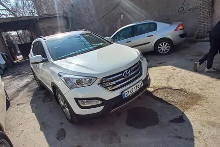 مزایده خودرو هیوندای، سانتافه 4 سیلندر دو دیفرانسیل