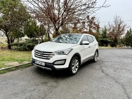 مزایده خودرو هیوندای، سانتافه 4 سیلندر دو دیفرانسیل