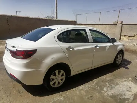 مزایده خودرو شاهین، اتوماتیک CVT تیپ G
