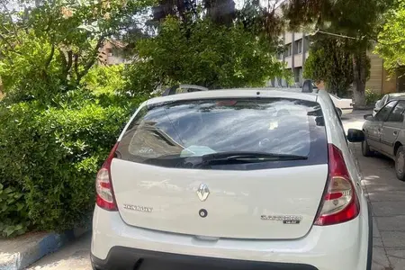 مزایده خودرو رنو، ساندرو استپ وی اتوماتیک