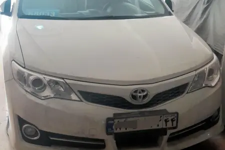 مزایده خودرو تویوتا، کمری GLX