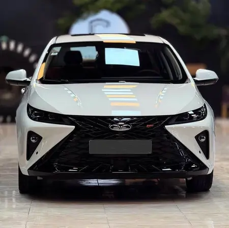 مزایده خودرو فونیکس، آریزو 6 جی تی (Z6 GT) اکسلنت