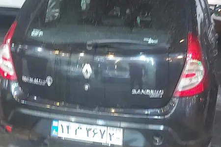 مزایده خودرو رنو، ساندرو اتوماتیک