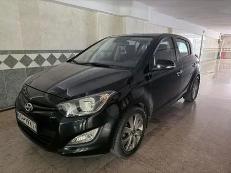مزایده خودرو هیوندای، i20 اتوماتیک
