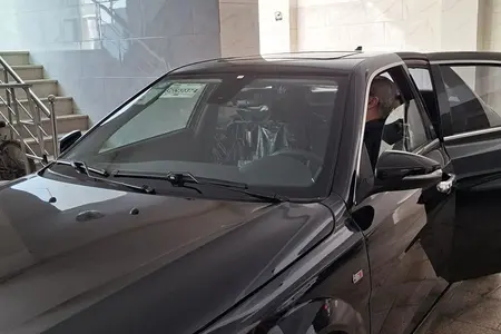 مزایده خودرو دنا، پلاس EF7 اتوماتیک توربو آپشنال
