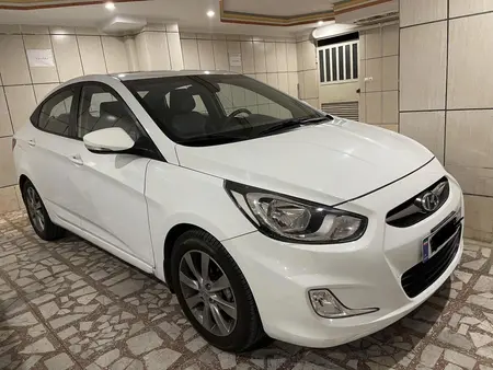 مزایده خودرو هیوندای، اکسنت 1.6 لیتر ساده
